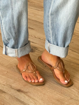 Townes Emblem Sandal | Tan
