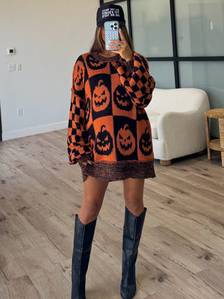 Oversized Checkered Pumpkin Sweater | FINAL SALE