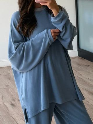Just Chillin' Contrast Knit Pullover | Blue Dusk