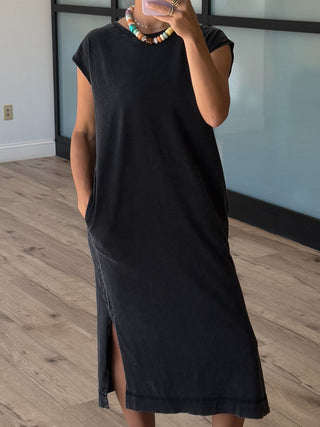 On The Go Midi Dress | Washed Black