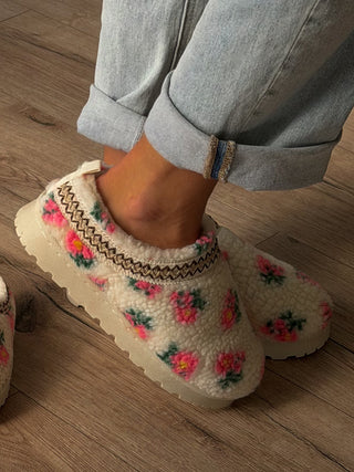 Snowdrop Slides | Ivory/Pink