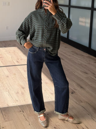 Izzie Textured Barrel Jeans | +Plus Available