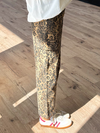 Untamed Printed Cargo Jeans | Leopard