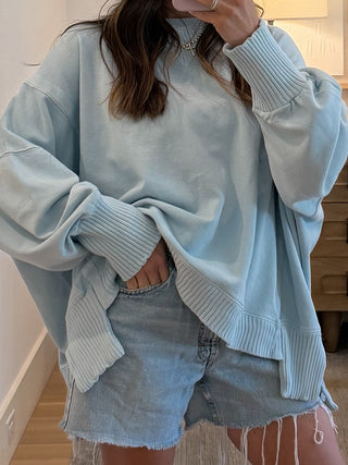 Kick Back Hi-Low Pullover | Powder Blue