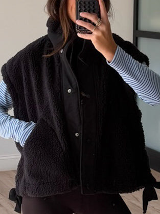 Winter Night Sherpa Vest | Black