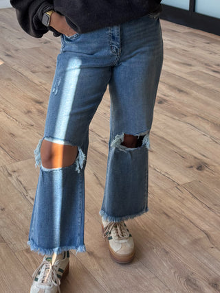 Wells Distressed Jeans