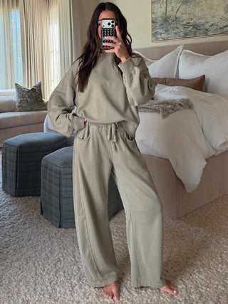 Lounge Around Pullover + Barrel Set | Sage