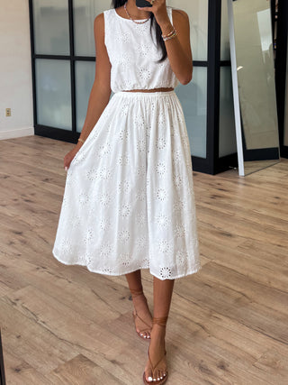 Pierce Eyelet Bubble Top