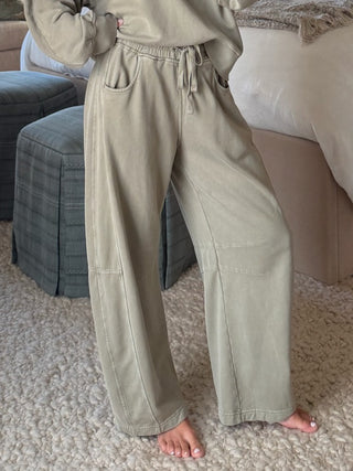 Lounge Around Pullover + Barrel Set | Sage