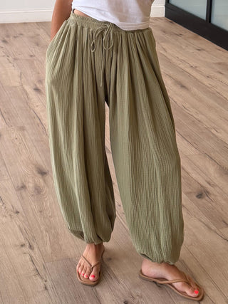 Volare Cotton Balloon Pants | Olive