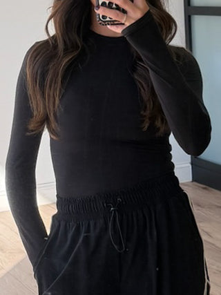 Cropped Essential Ribbed Long Sleeve | Black | RESTOCK