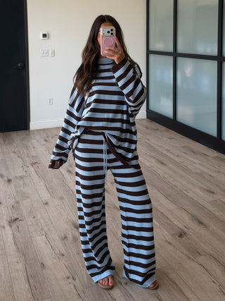 Hidden Hills Stripe Mock Neck Top | Cocoa Breeze