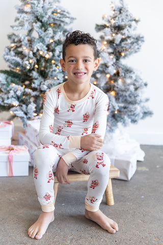 Kids Here Comes Santa Pajama Set | Tiny Talulah