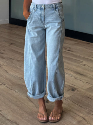 Bayshore Barrel Jeans