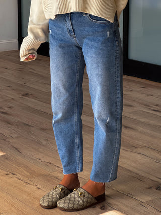 Moxi Cut Barrel Jeans