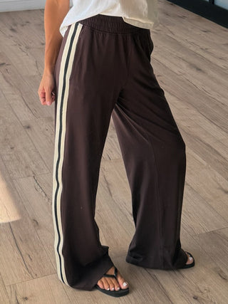 Varsity Butter Soft Active Pants | Espresso