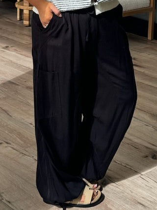Greatest Hits Cargo Pants | Black