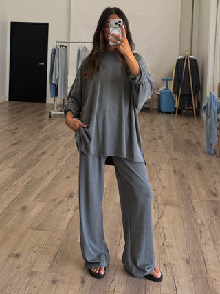 The Cloud Set | Charcoal | +Plus Available