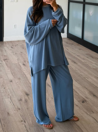Just Chillin' Contrast Knit Pullover | Blue Dusk