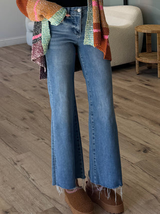 Dane Wide Leg Jeans | +Plus Available