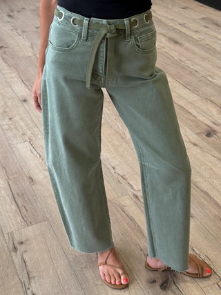 Byron Drawstring Barrel Jeans | Olive