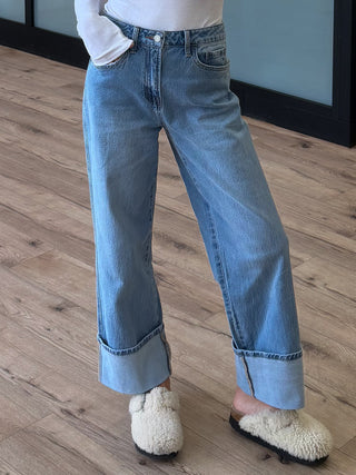 Streamlined Cuffed Jeans