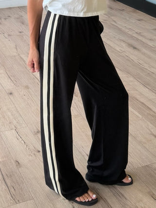 Varsity Butter Soft Active Pants | Black | RESTOCK
