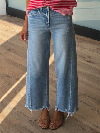 Dagger Cropped Jeans