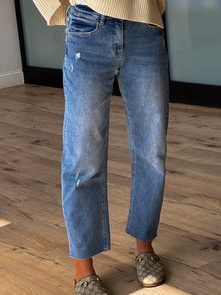 Moxi Cut Barrel Jeans