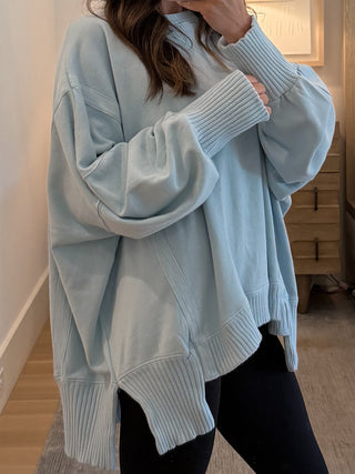 Kick Back Hi-Low Pullover | Powder Blue