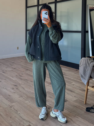 Movement Mock Neck Pullover | Forest