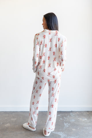 Here Comes Santa Pajama Set | +Plus Available