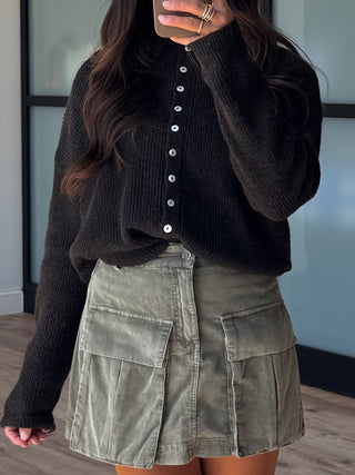 Reyes Button Cardigan | Chocolate