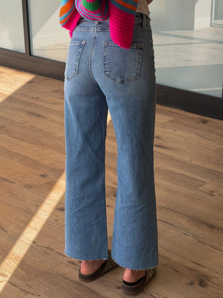 Lyndie Crop Wide-Leg Jeans | Medium | +Plus Available