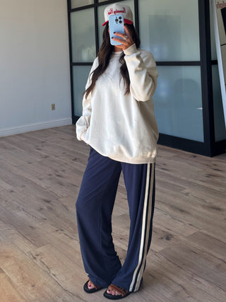 Oak Park Mineral Wash Pullover | Ivory