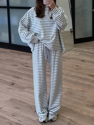 Settle In Stripe Oversized Top | Grey