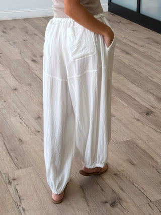 Austyn Baggy Balloon Pants | White