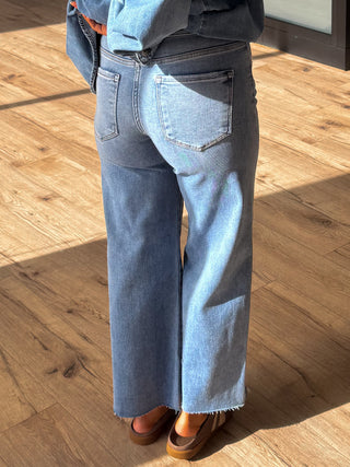 Kian Cropped Jeans | Medium Wash | +Plus Available