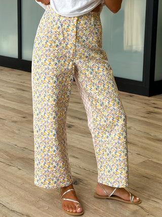 Petal Check Cropped Pants